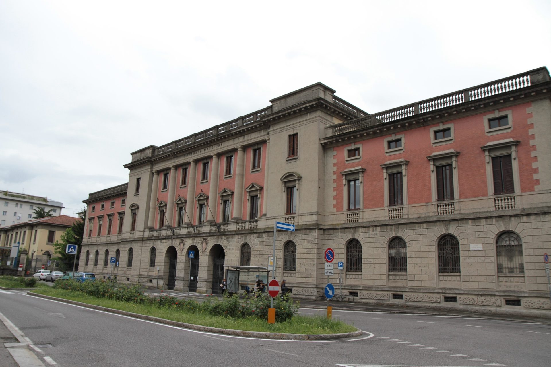 old%20Ospedale%20Principessa%20di%20Piemonte%2C%20Bergamo%20-%2001.JPG